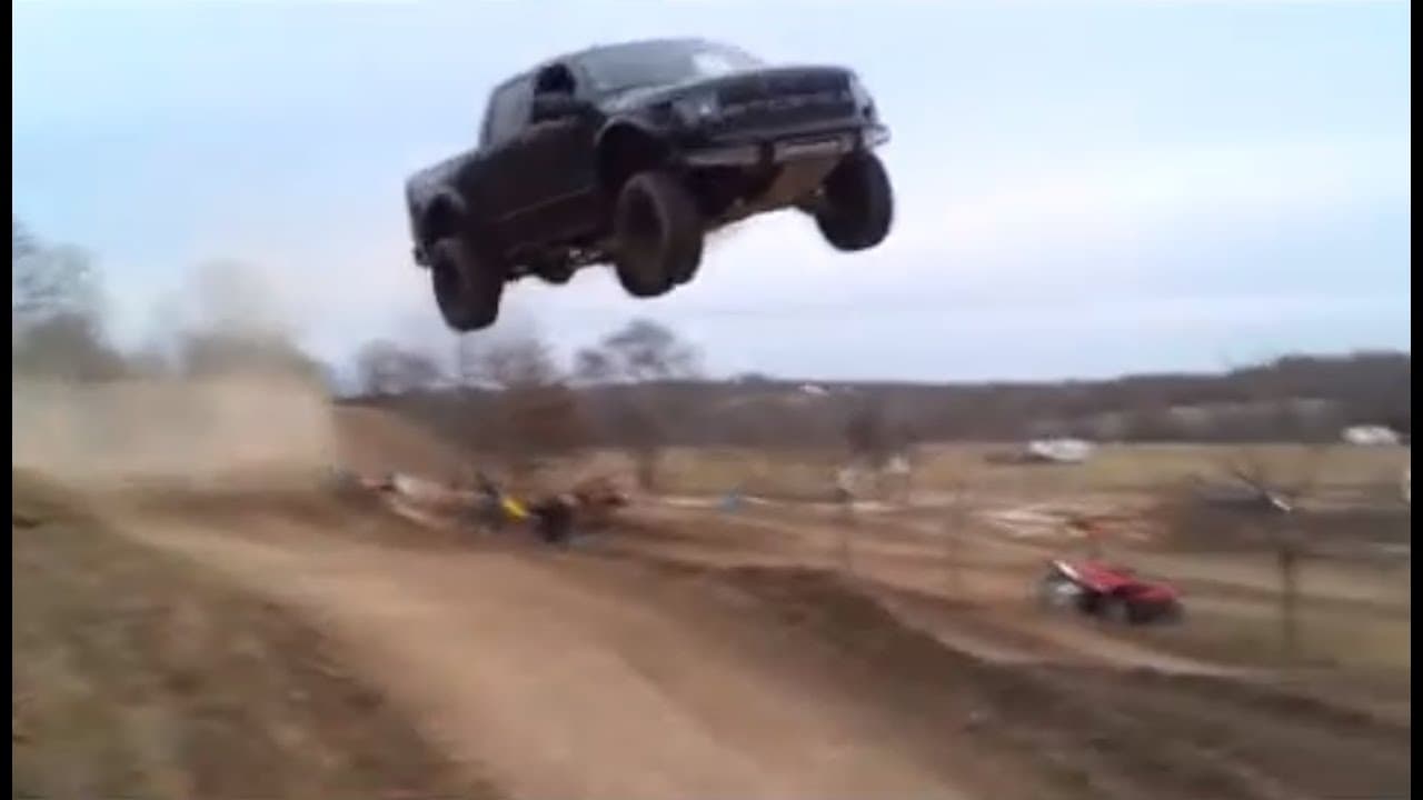 The Ford Raptor 90-Foot Send at Rednecks with Paychecks